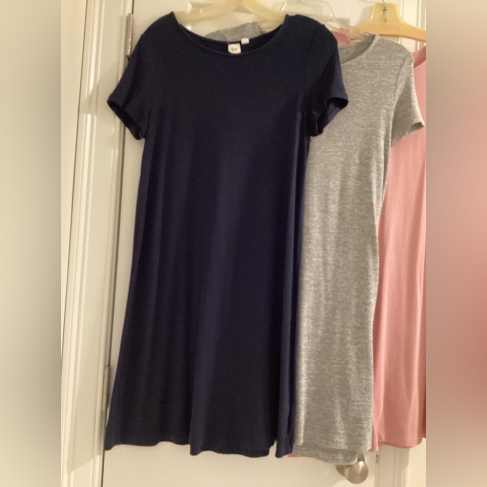 3 GAP Dresses ๐ ๐๐ - Picture 2 of 8